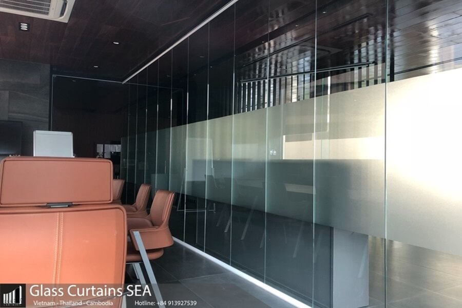 vach ngan cach phong