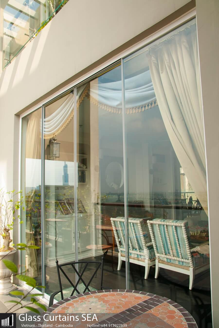 Some popular frameless glass door models in the Philippines