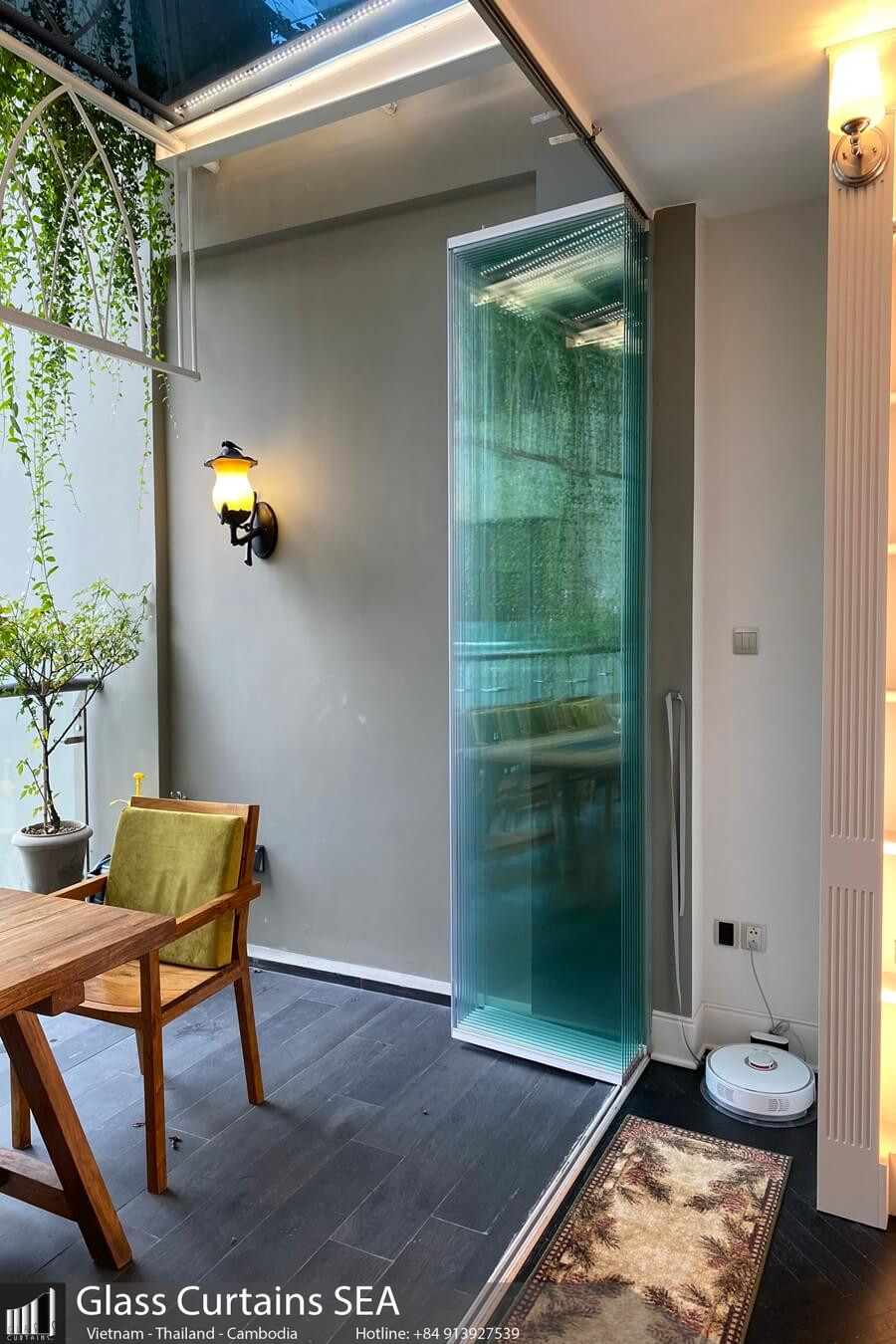 Applications of frameless folding sliding glass doors in the Philippines