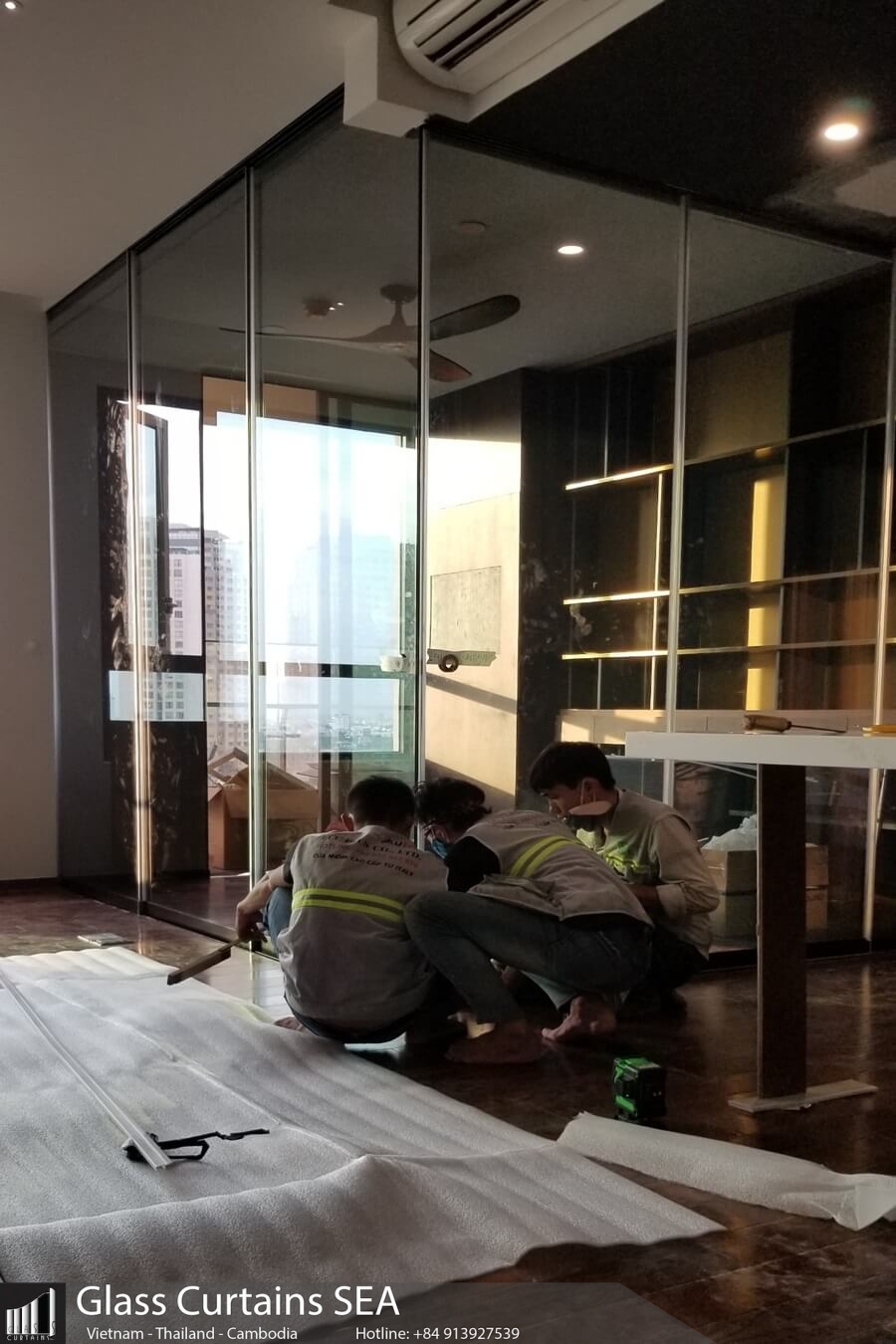 Reputable frameless sliding glass door installation companies in Vietnam